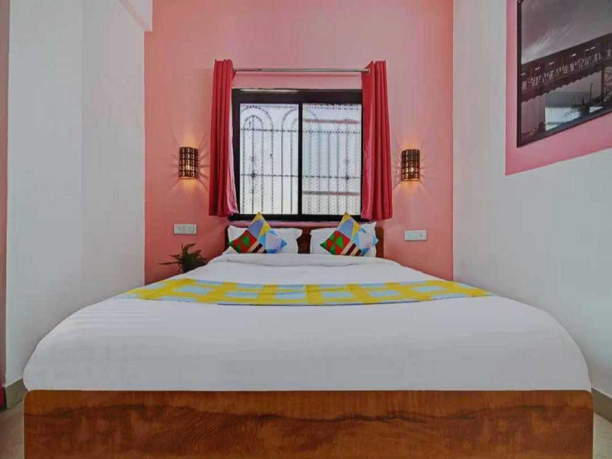 Hotel O Dhanori Pune Formerly Season Inn Dāpuri Kültér fotó